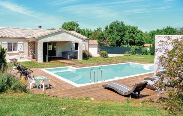 Belle Chambre En Ville Avec Jardin Et Piscine Villeneuve Sur Lot