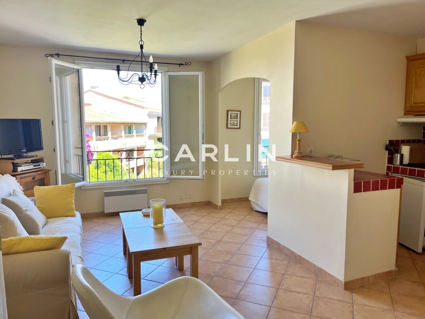 Luxury apartment for sale in the district Zone Ouest Urbaine