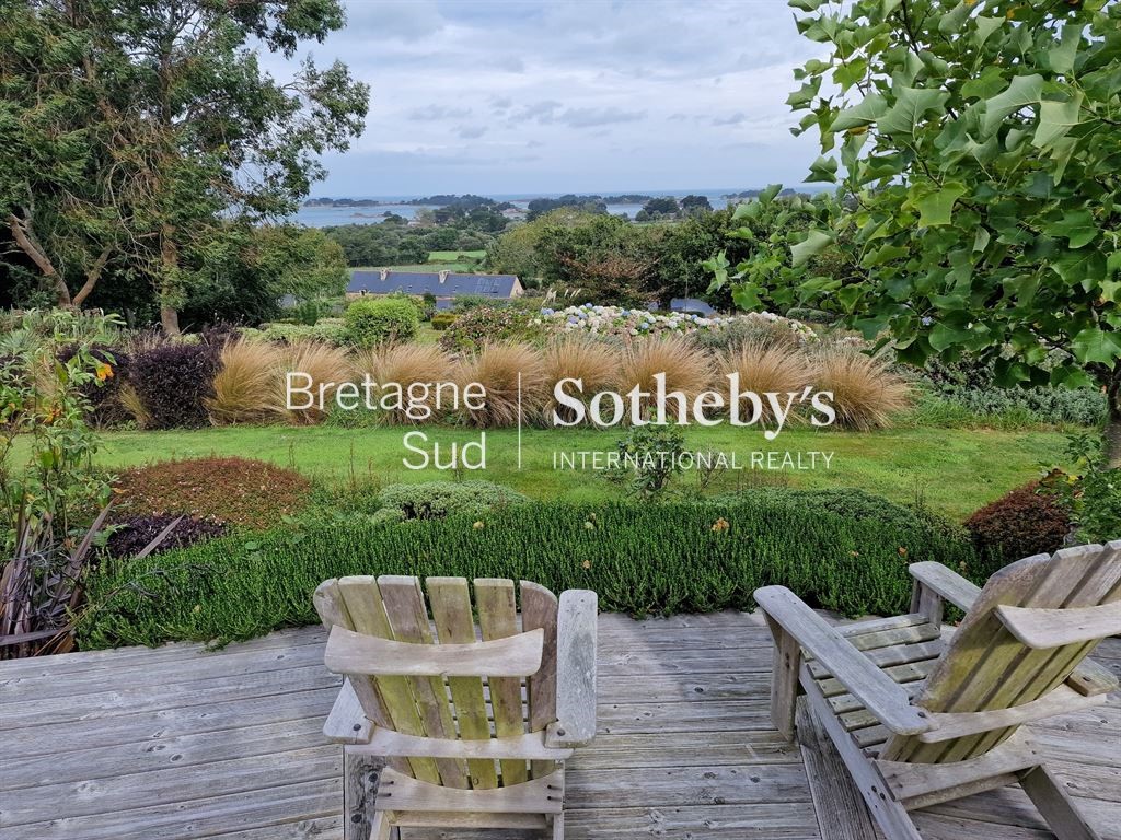 Maison de luxe à vendre à Penvénan