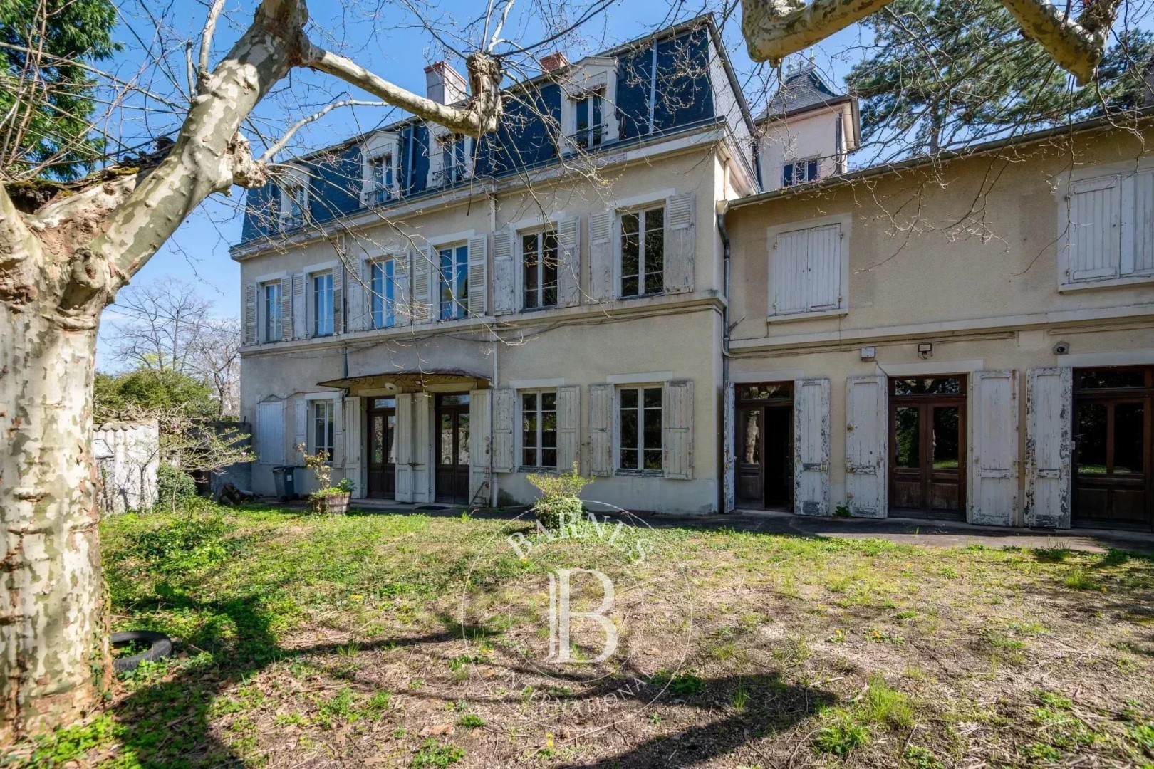 Maison de luxe à vendre dans le quartier Champvert-Point du Jour-Saint Irénée