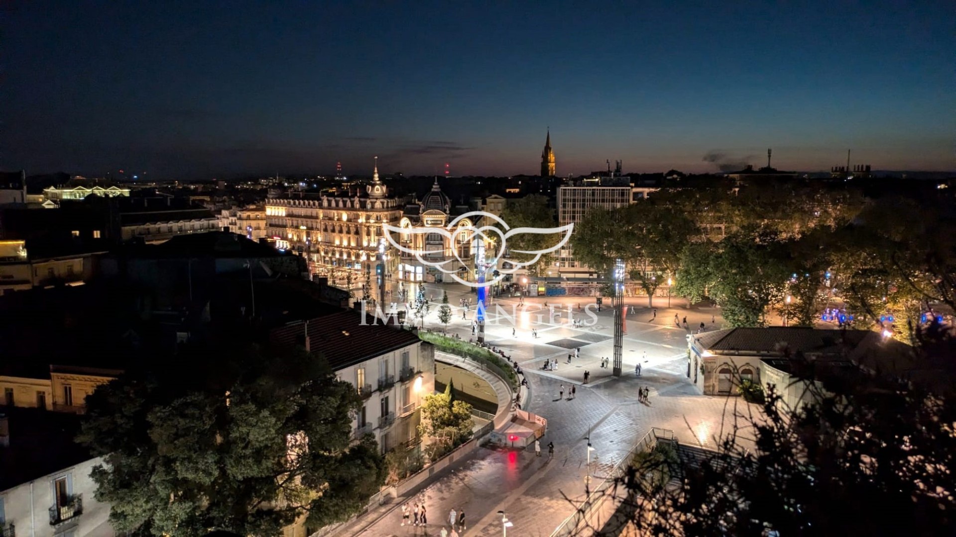 Luxury apartment for sale in the district Centre Historique