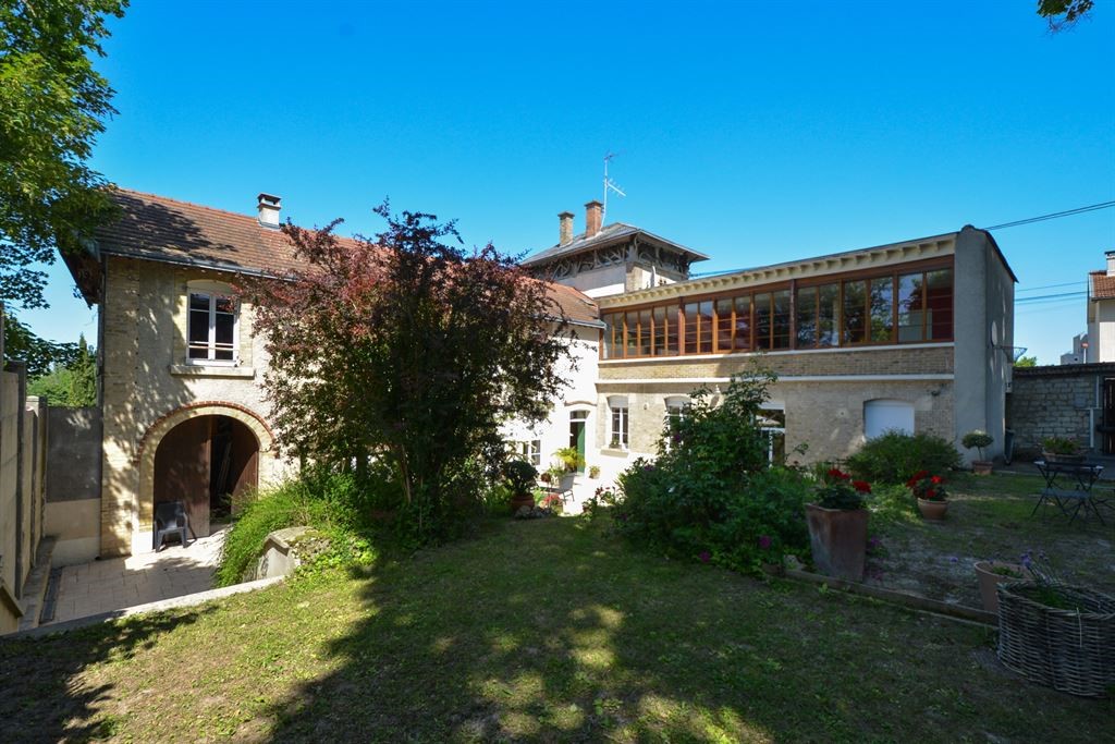 Maison de luxe à vendre dans le quartier Haubette