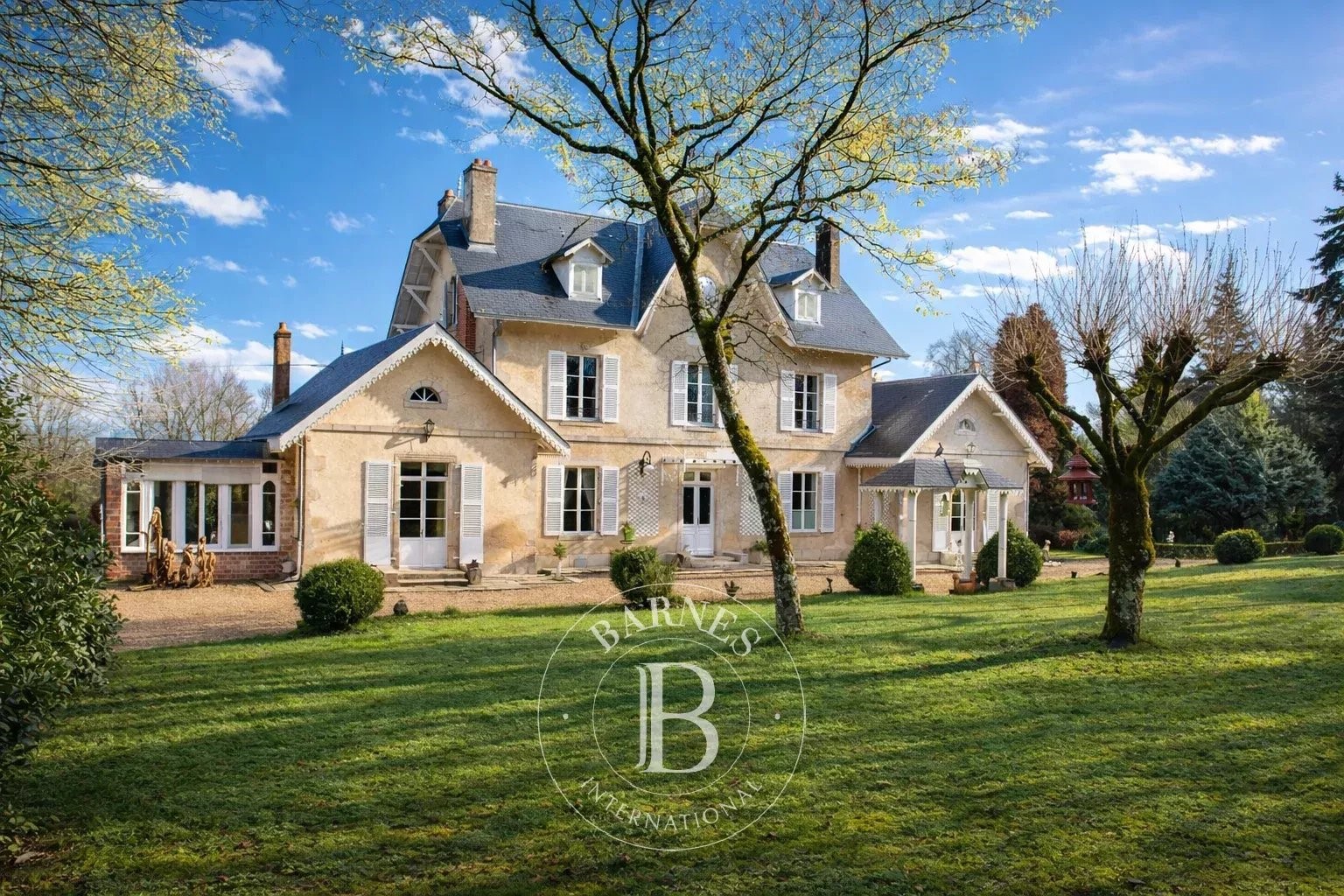 Maniero in vendita Bellac