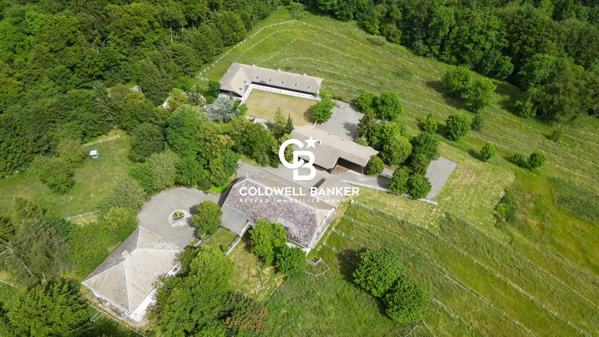 Maison de luxe à vendre à Évires