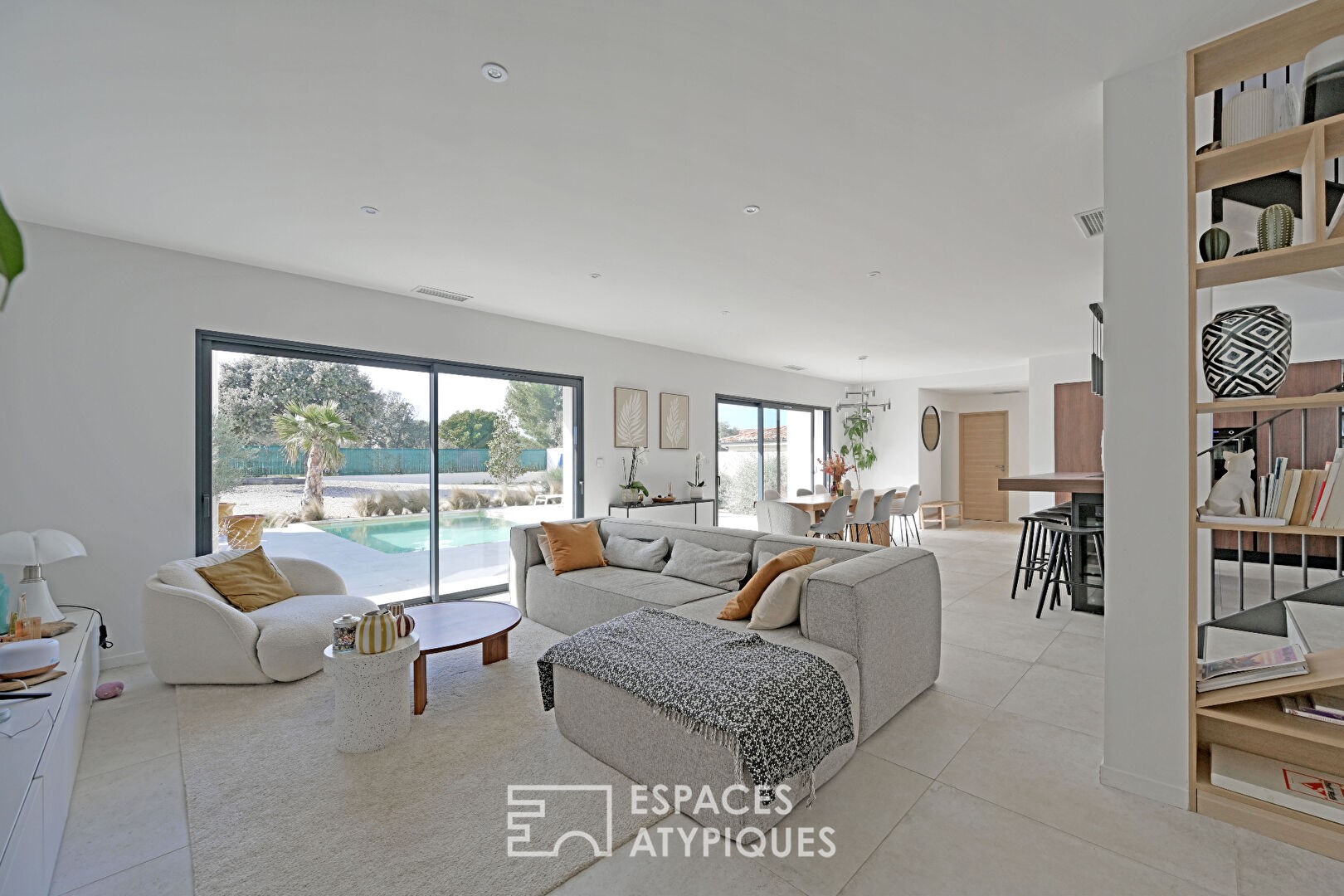 Luxury house for sale in the district Hôpital