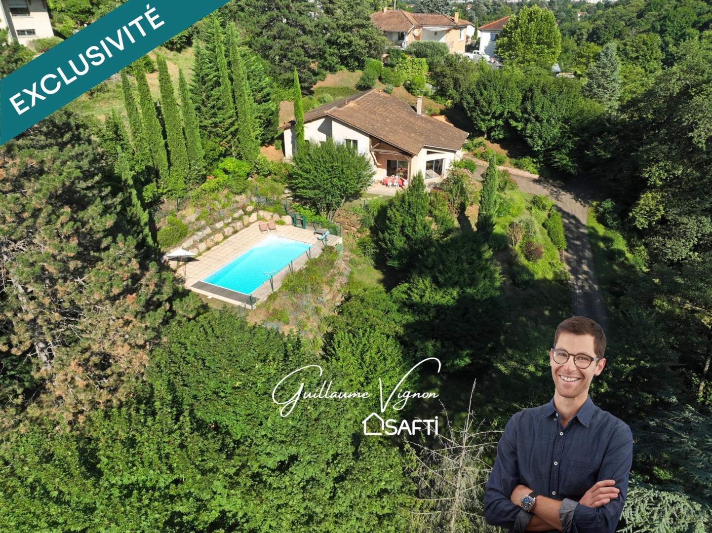 Architect house for sale in the district Ouest
