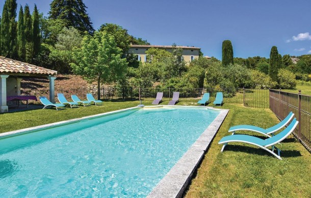 Maison De Vacances A Vaison La Romaine En Provence Alpes Cote D