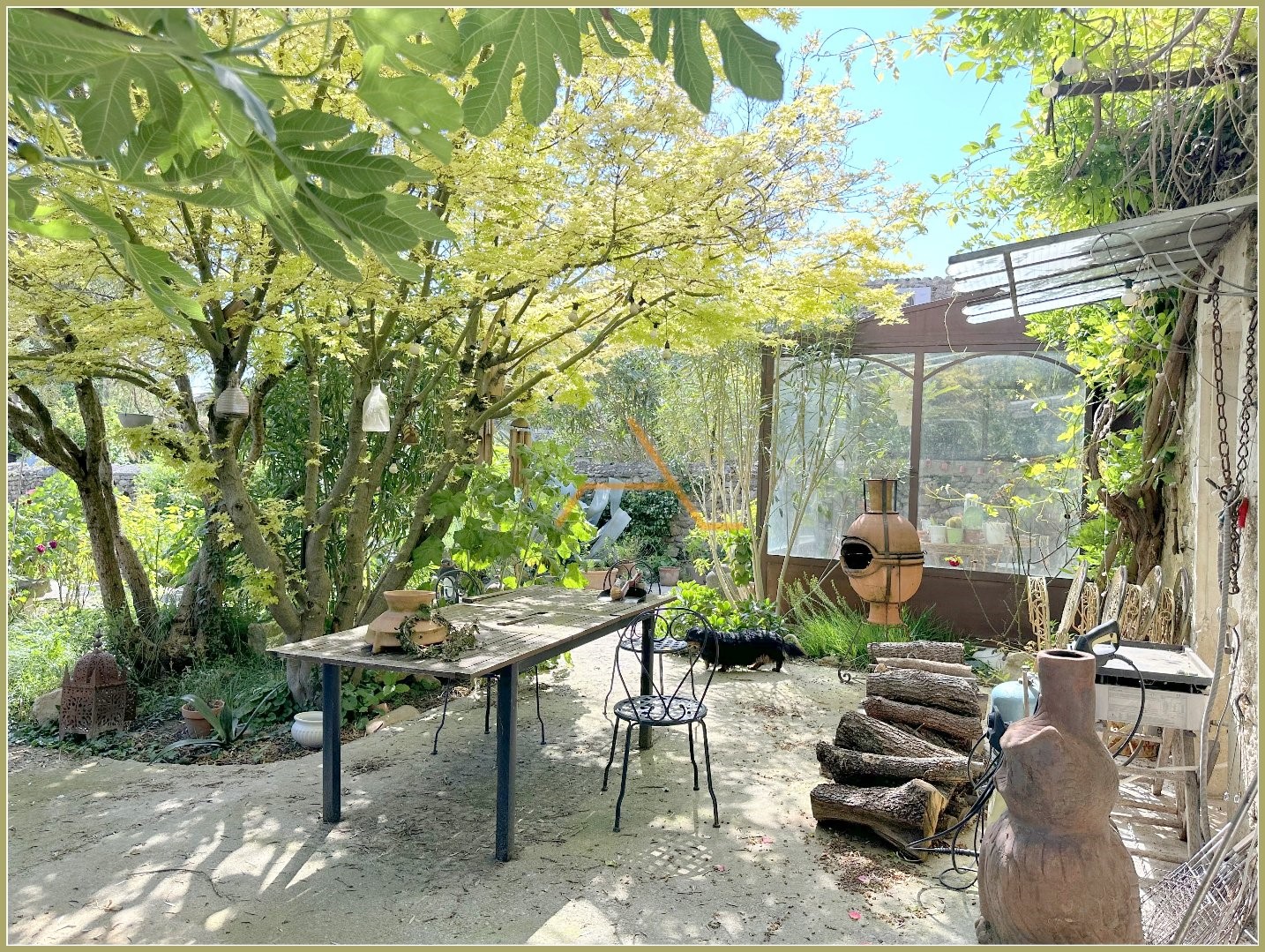 stone house for sale in Roynac