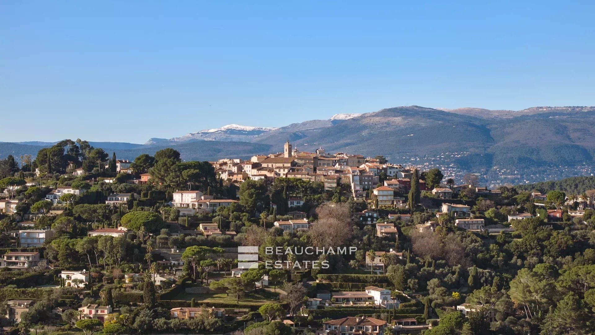 Luxury villa for sale in Mougins