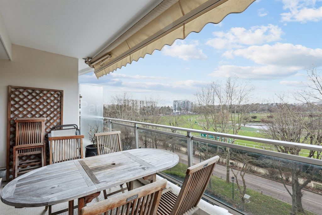 Appartement de luxe à vendre dans le quartier Fouilleuse