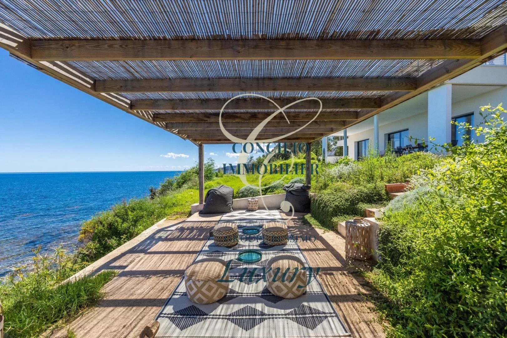 Luxury villa for sale in Sari-Solenzara