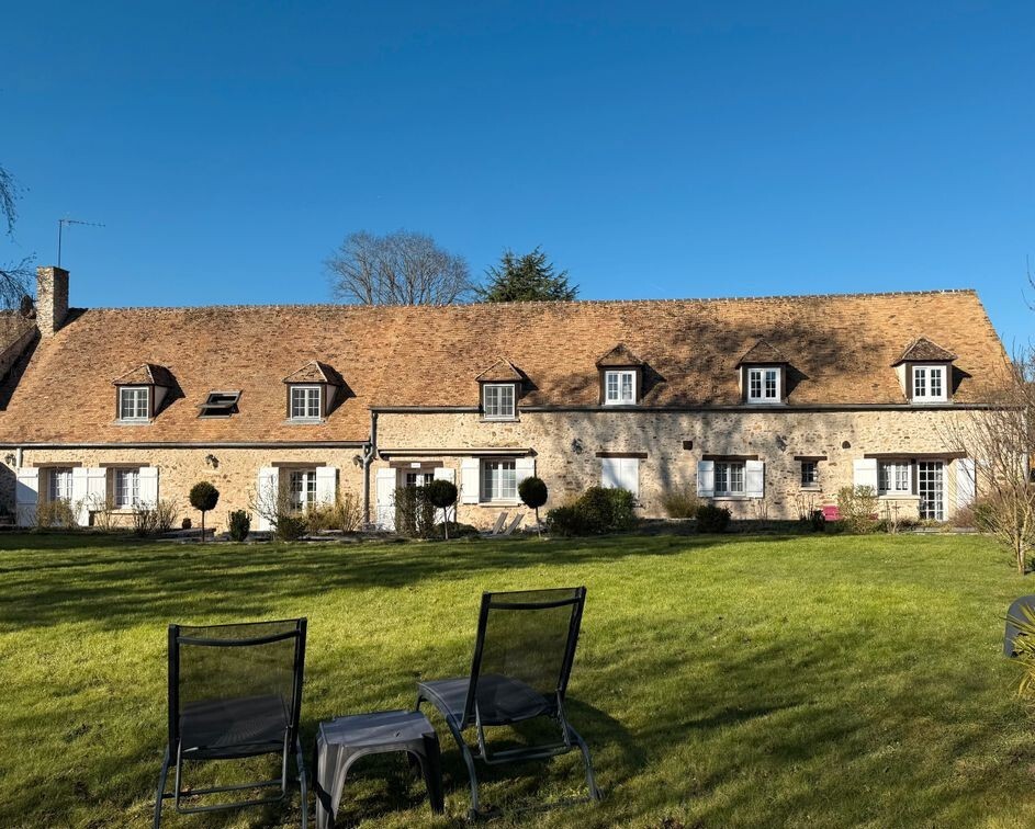 Landgoed te koop in Moisenay