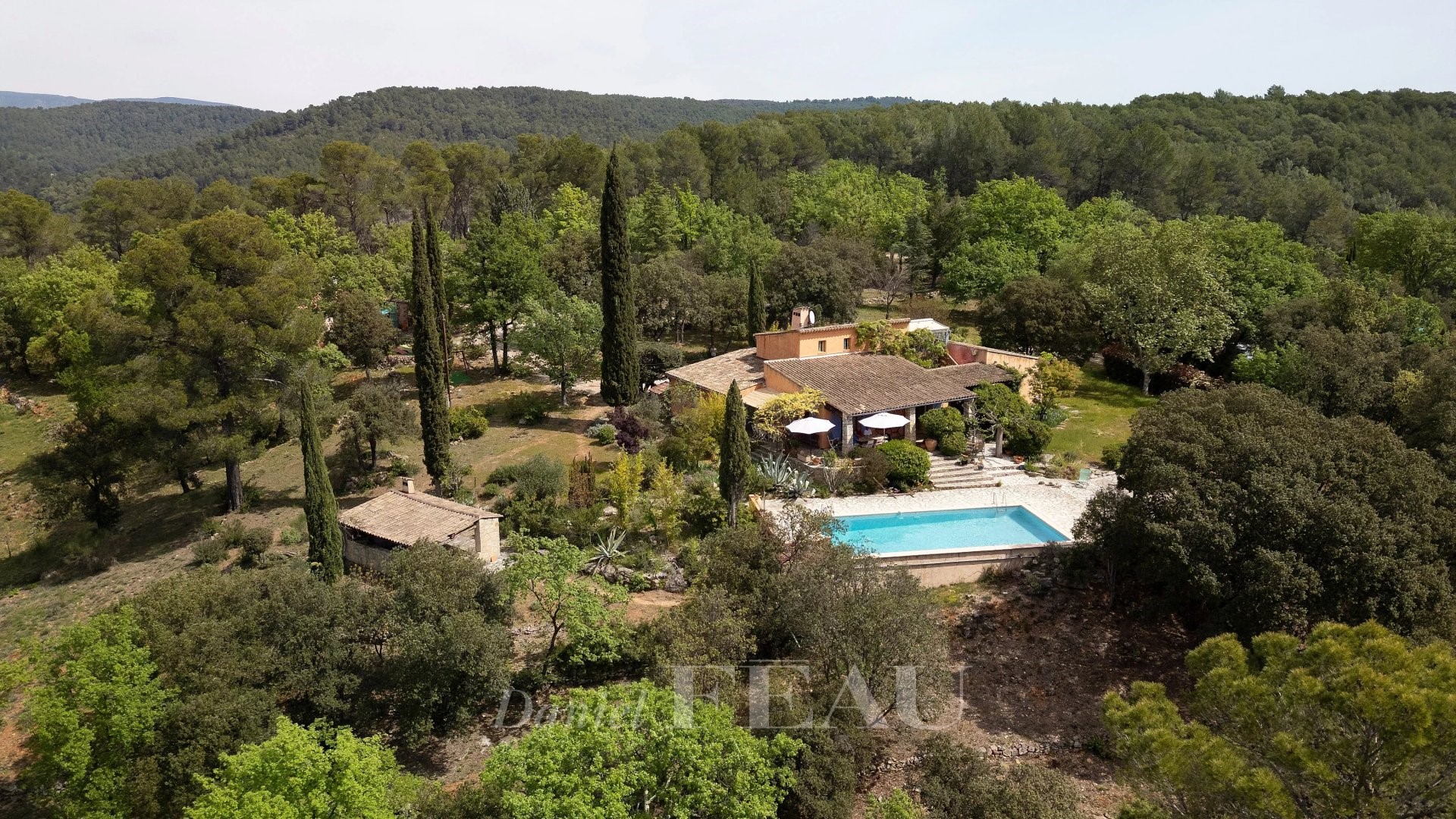 luxe huis te koop in Entrecasteaux
