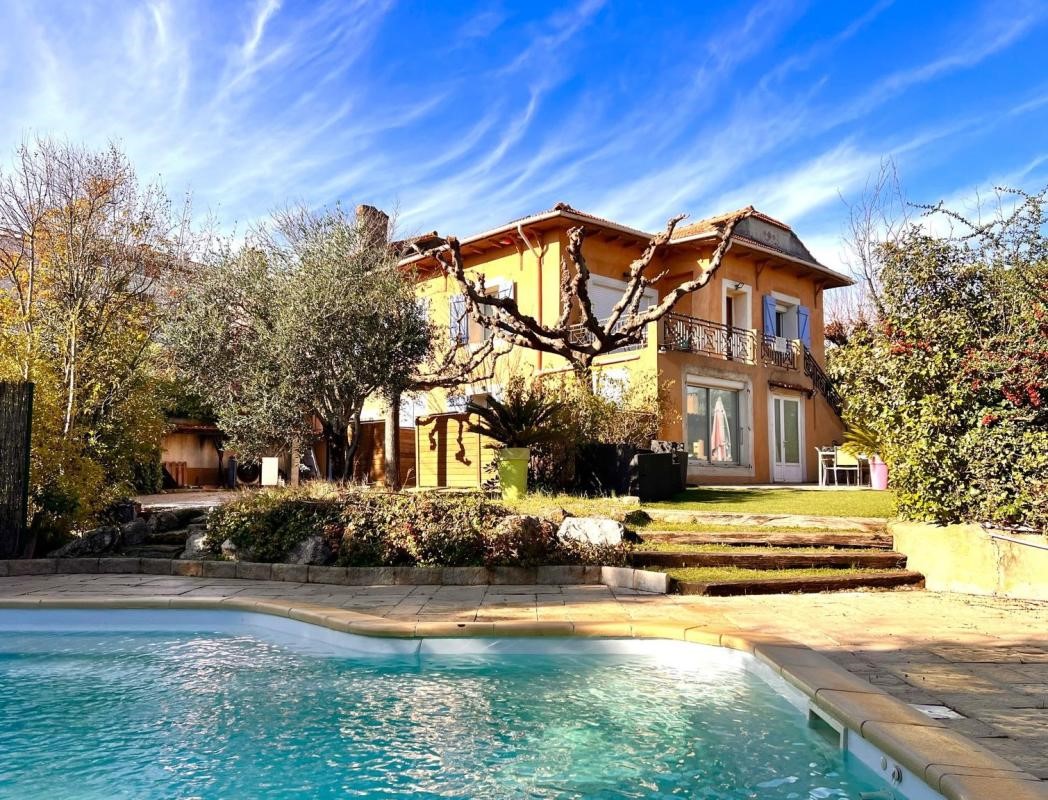 Stadswoning te koop in Marseille 13ème