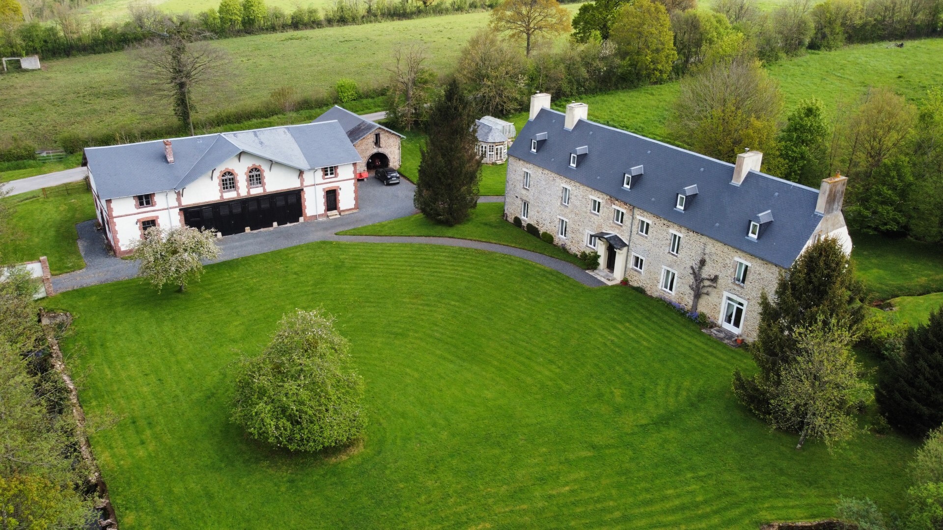 property for sale in Sainte-Marguerite-d'Elle