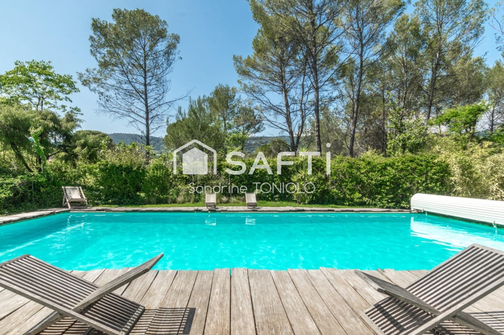 Architect house for sale in the district Ouest