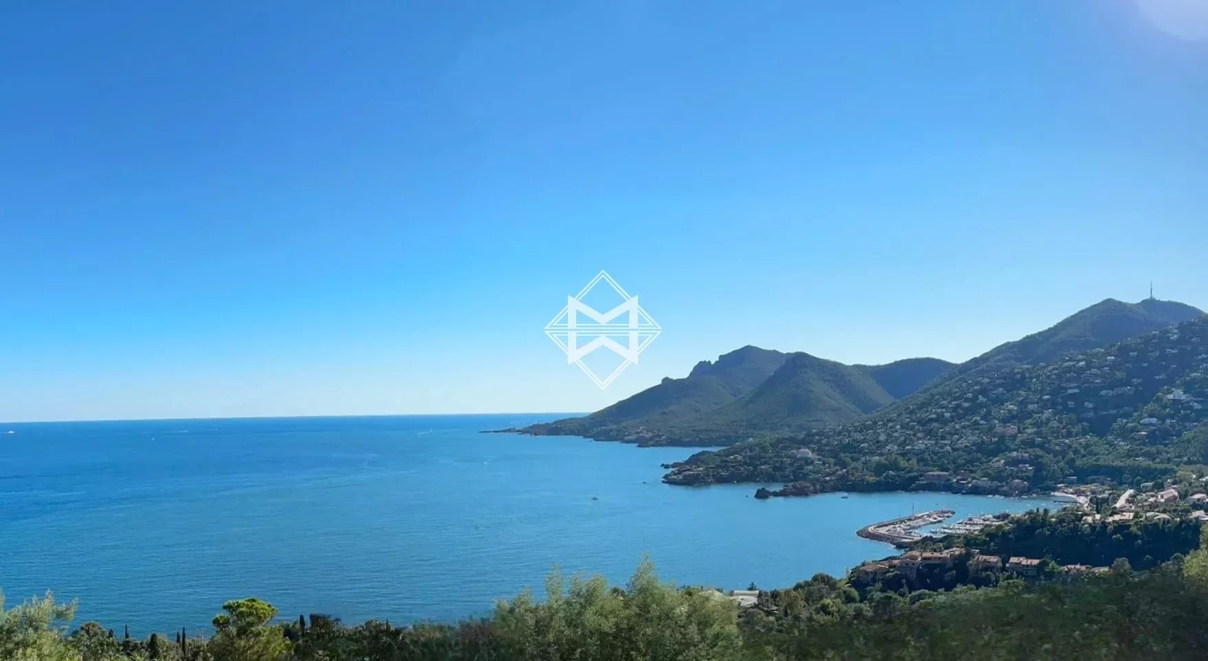 Luxury house for sale in Théoule-sur-Mer