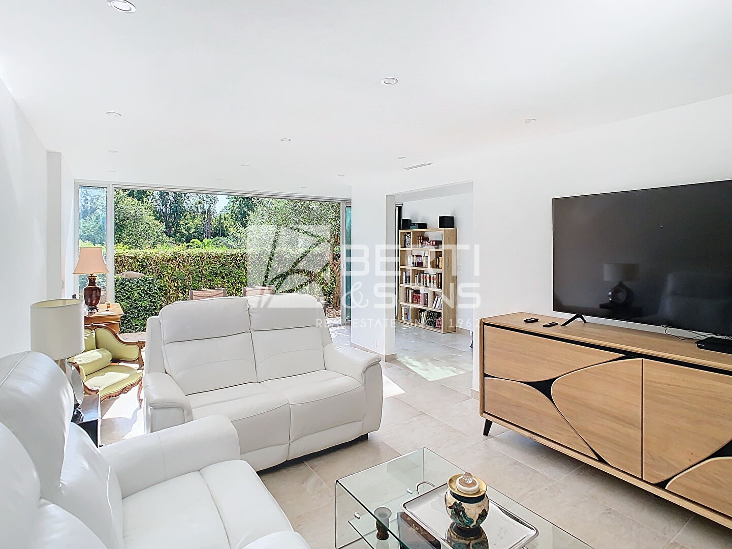 Luxe appartement te koop in Maure Vieille-La Napoule