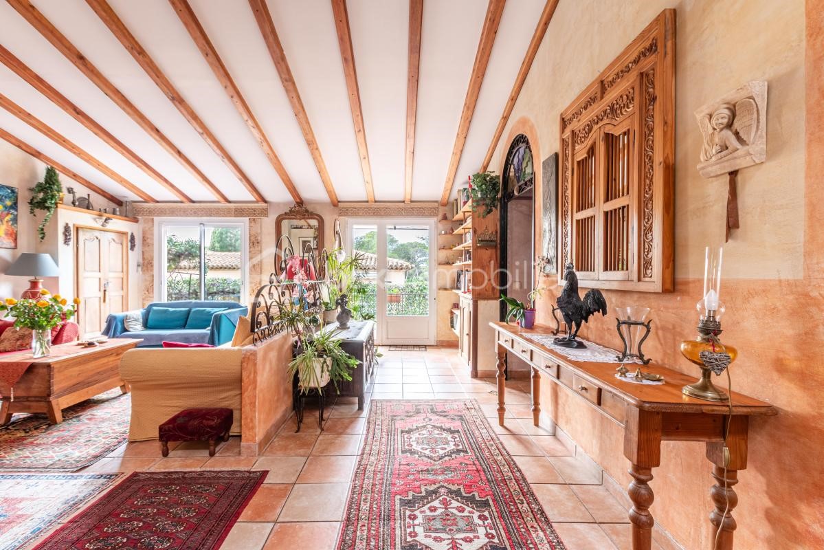 luxe huis te koop in Le Dramont-Agay-Anthéor-Le Trayas