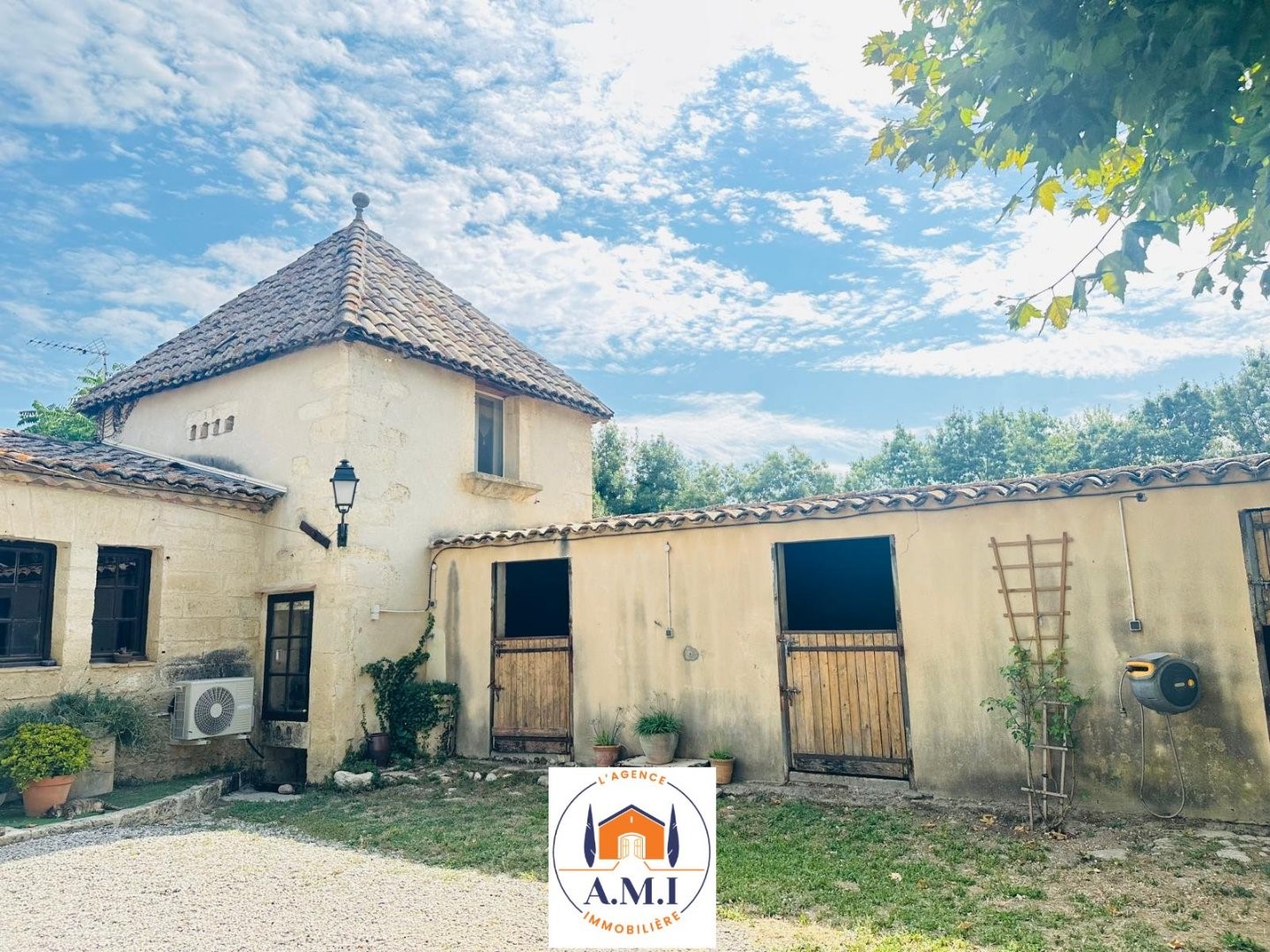 Domaine à vendre dans le quartier Centre Ville