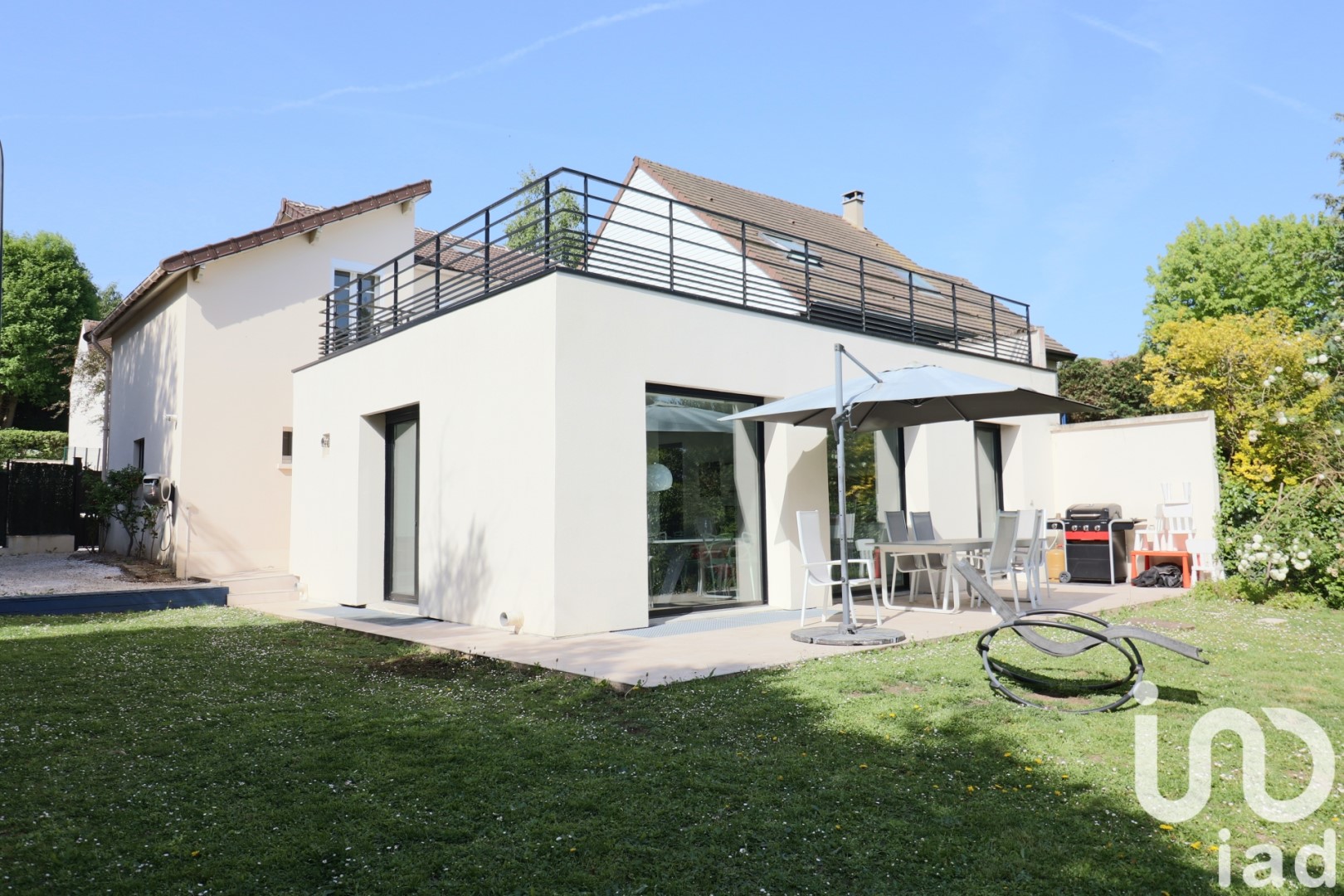 Maison de luxe à vendre dans le quartier Pontel