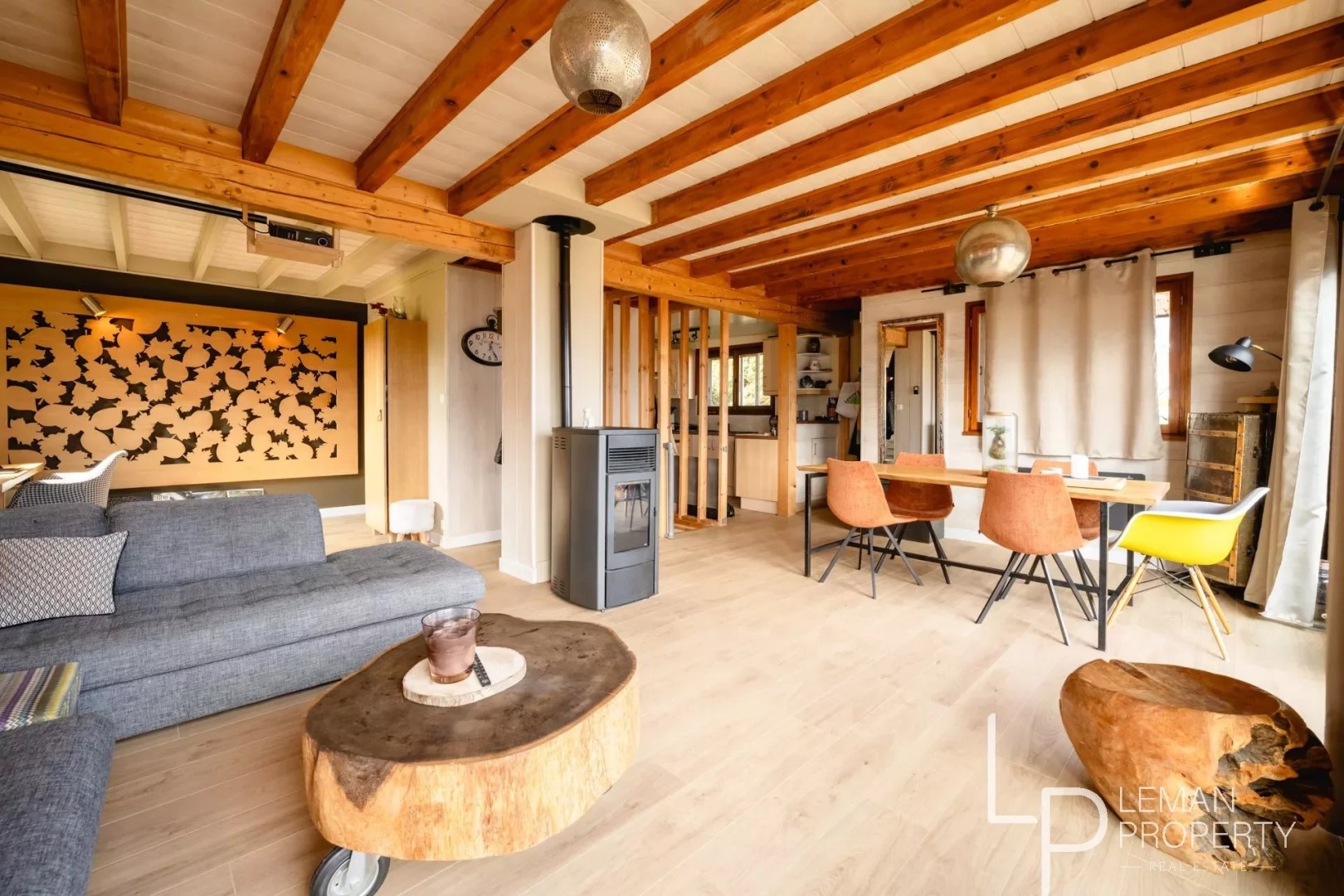 Luxury cabin for sale in Saint-Jorioz