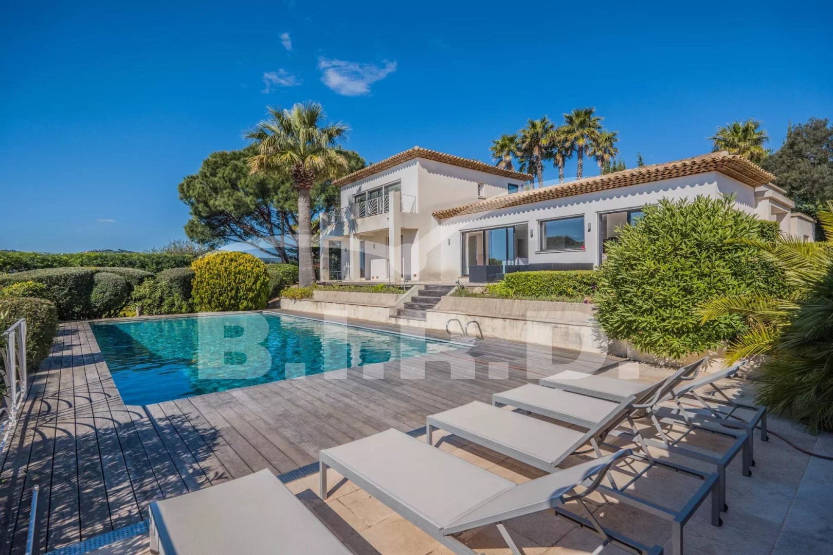 Luxury villa for sale in Les Issambres