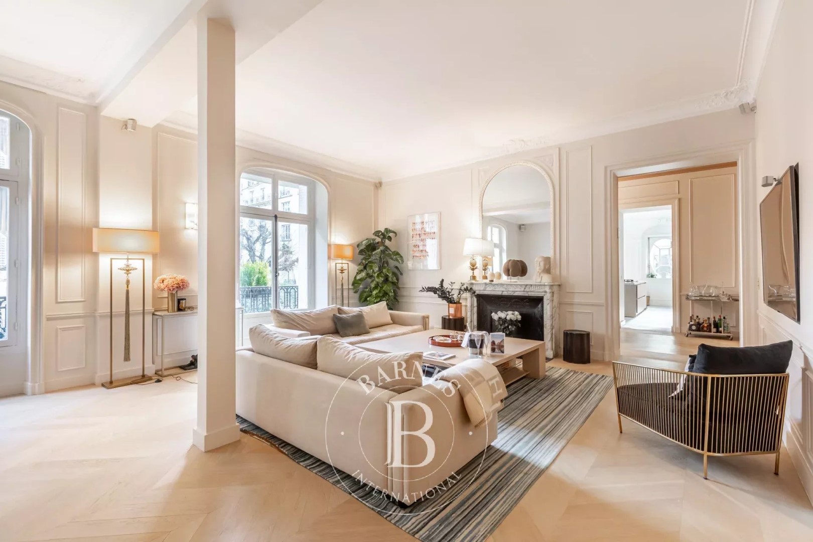 Luxury apartment for rent in the district Gros Caillou