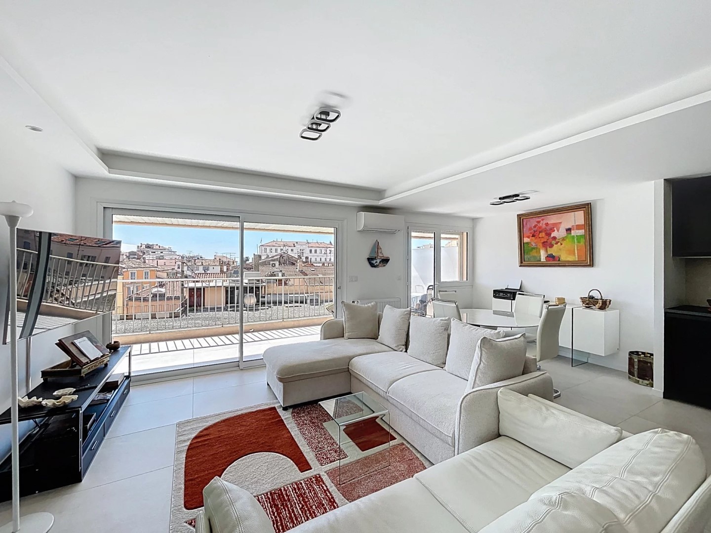 Appartement de luxe à vendre dans le quartier Le Vieux Port-Les Iles