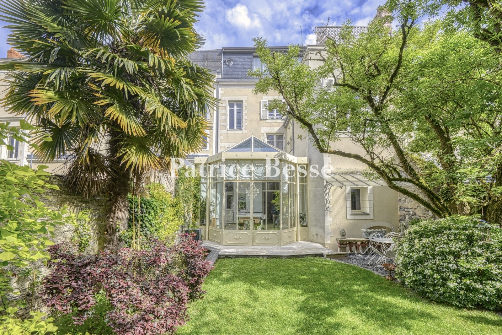 Private mansion for sale in Angers