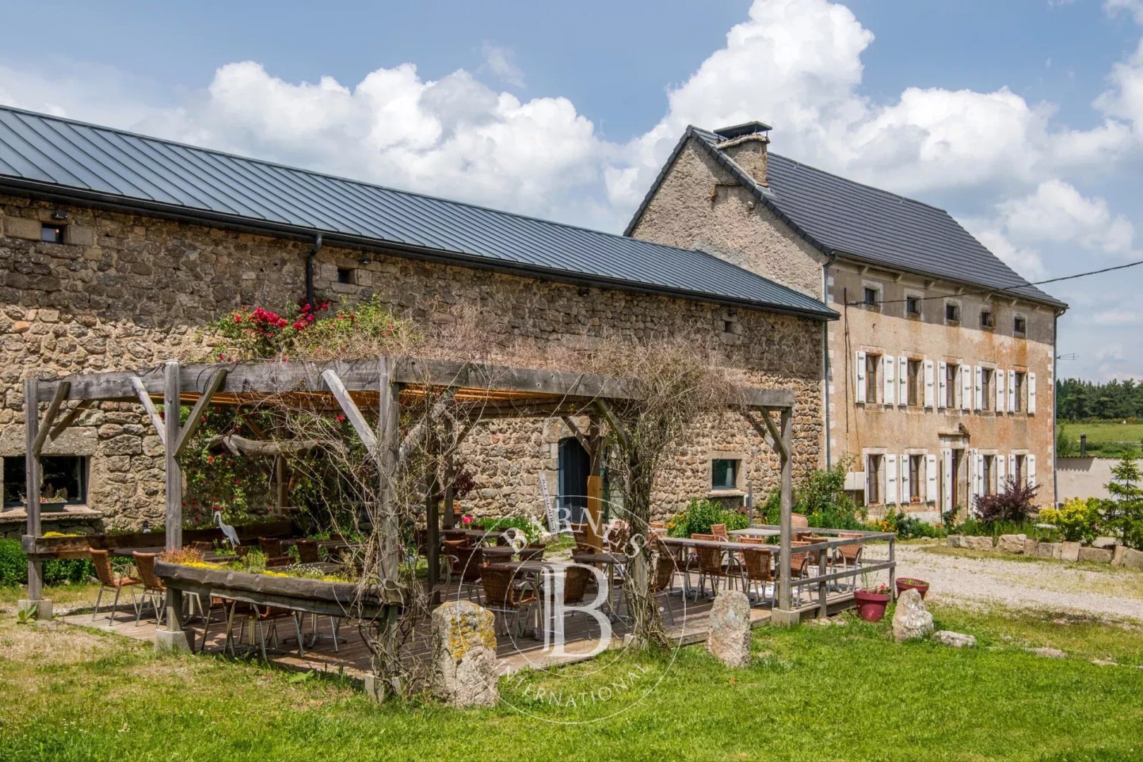 Luxury house for sale in Aumont-Aubrac