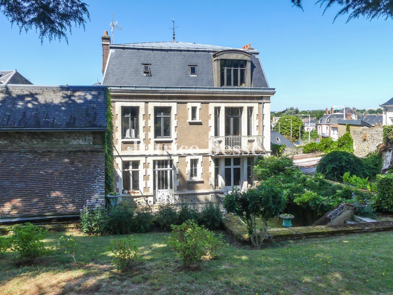 Private mansion for sale in Nogent-le-Rotrou