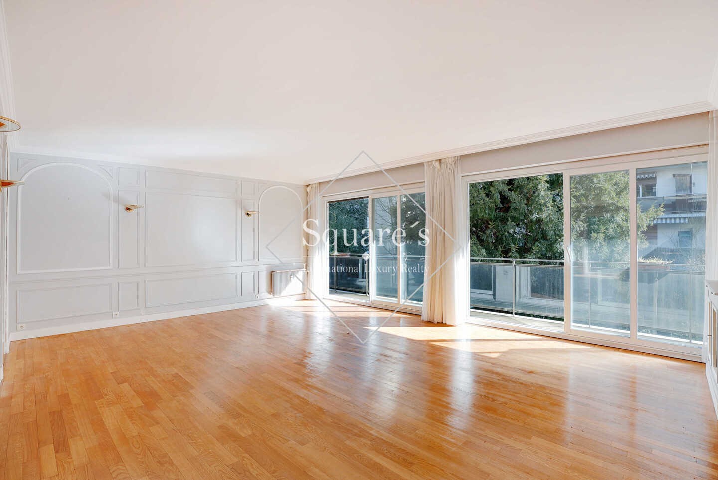 Appartement de luxe à vendre dans le quartier Ile de la Jatte-Parc d'Orléans