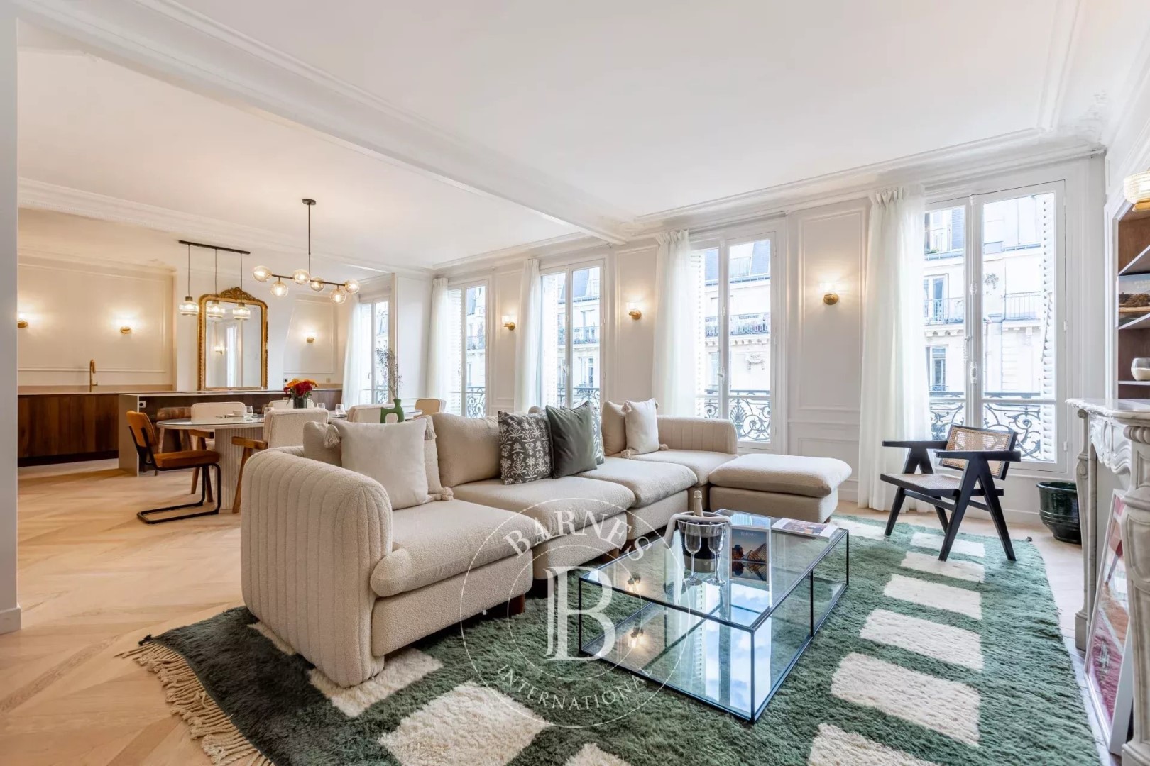 Luxury apartment for rent in the district Enfants Rouges