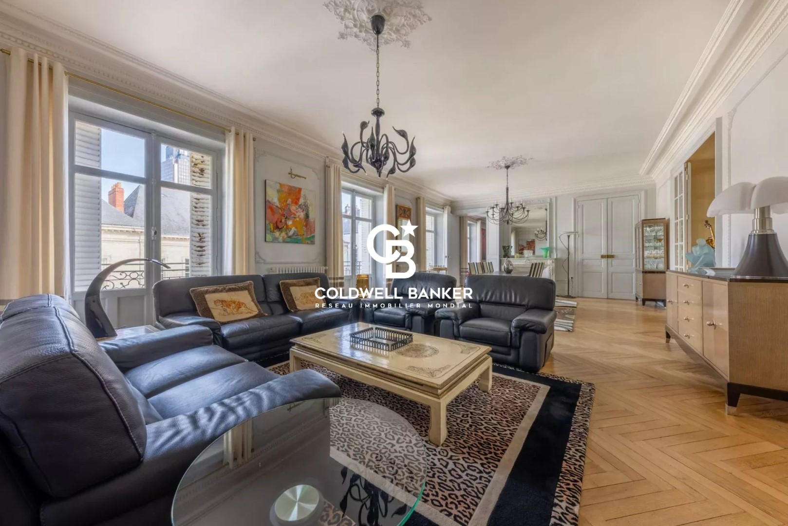 Luxury apartment for sale in the district Tortière - Donatien