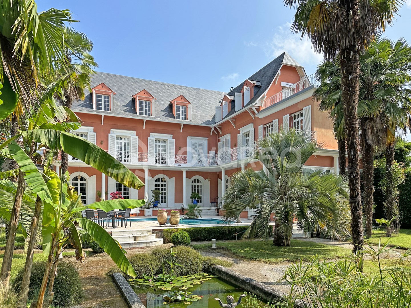 Listing sale luxury villa Pau Nord 8 bedrooms 14 rooms 440 m² Lux Residence