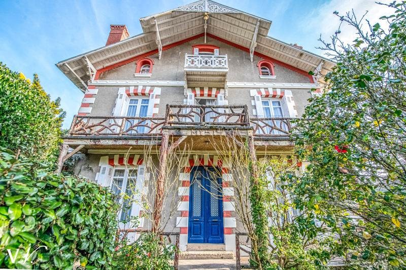 Luxus-Haus zu verkaufen Pereire-Ville-d'Hiver
