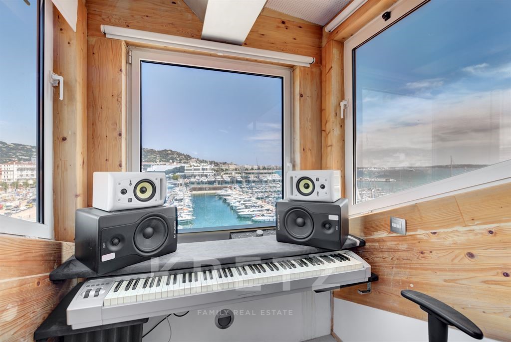 luxe duplex te koop in Le Riou