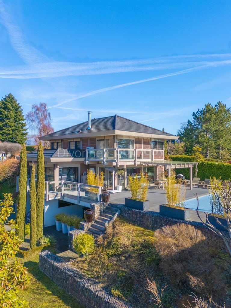 Luxury house for sale in the district Nord Ouest