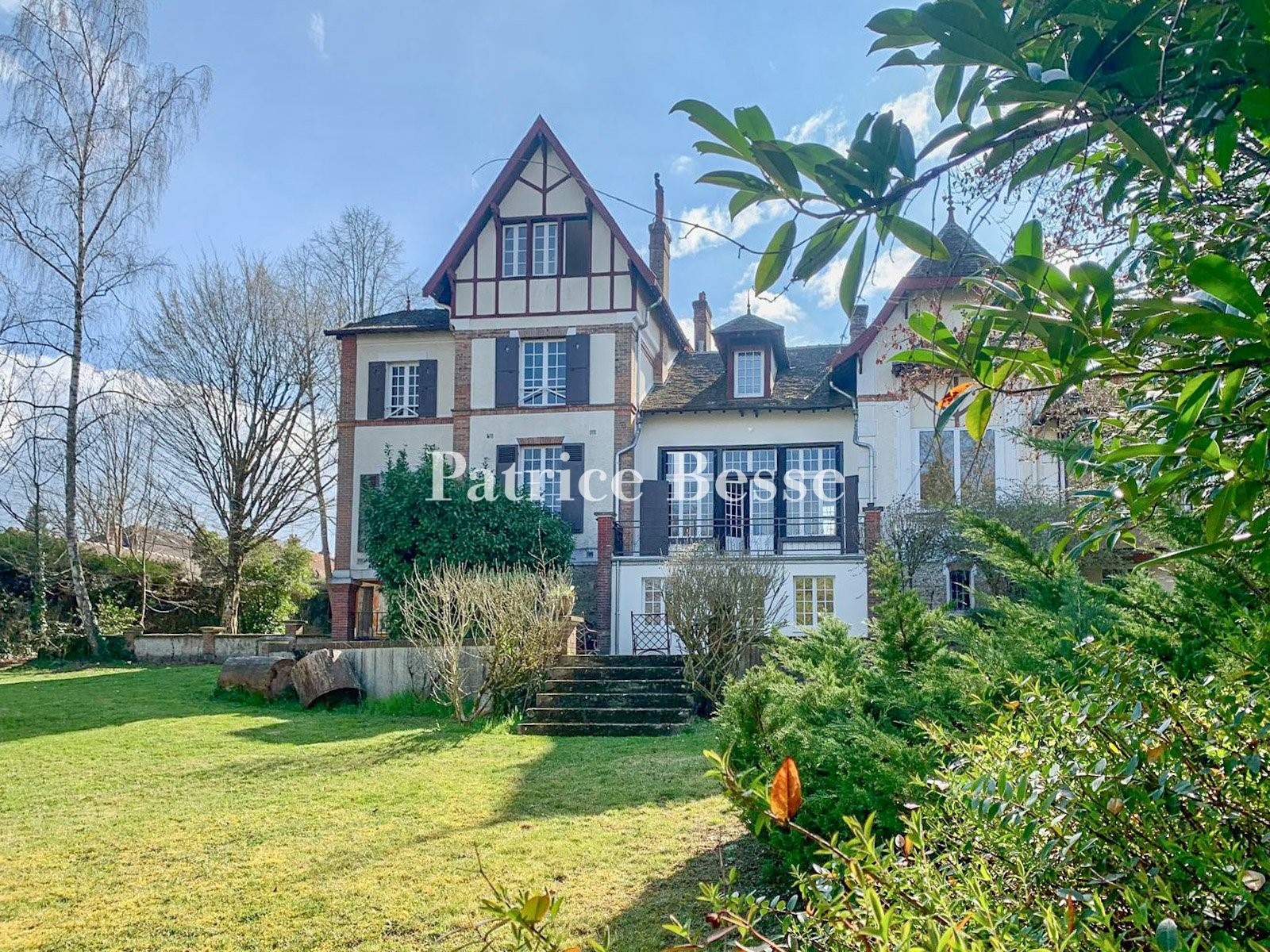 Dorpswoning te koop in Bois-le-Roi
