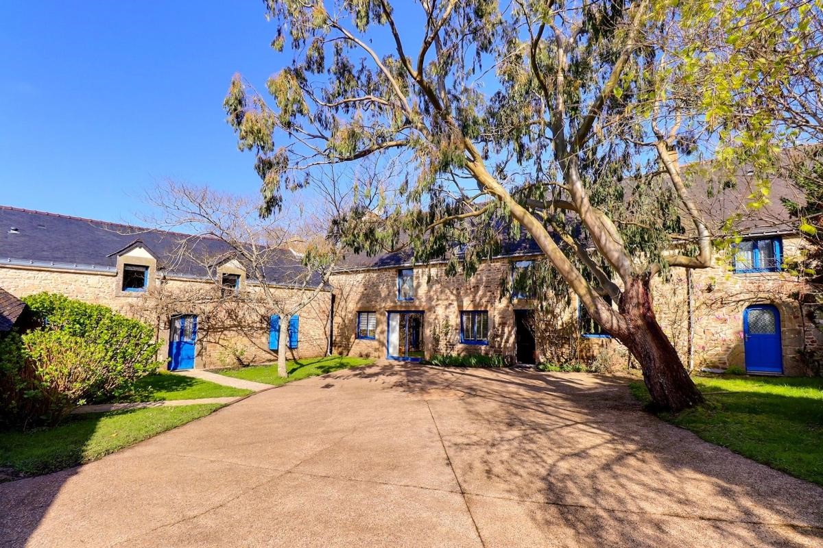 Maison de luxe à vendre dans le quartier La Gare