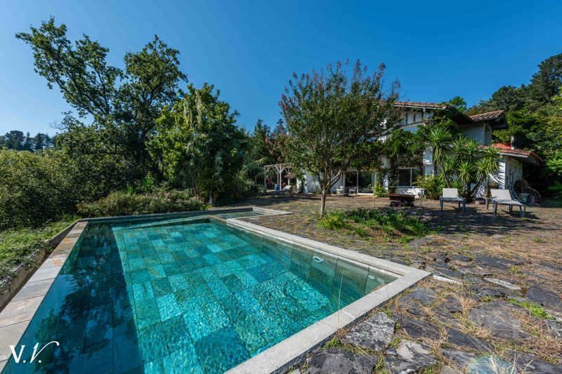 Maison de luxe à vendre dans le quartier Bourg Kechiloa