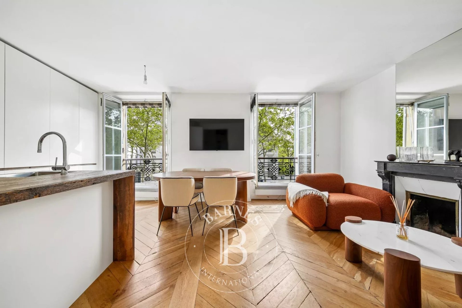 Appartement de luxe à vendre dans le quartier Ecole Militaire
