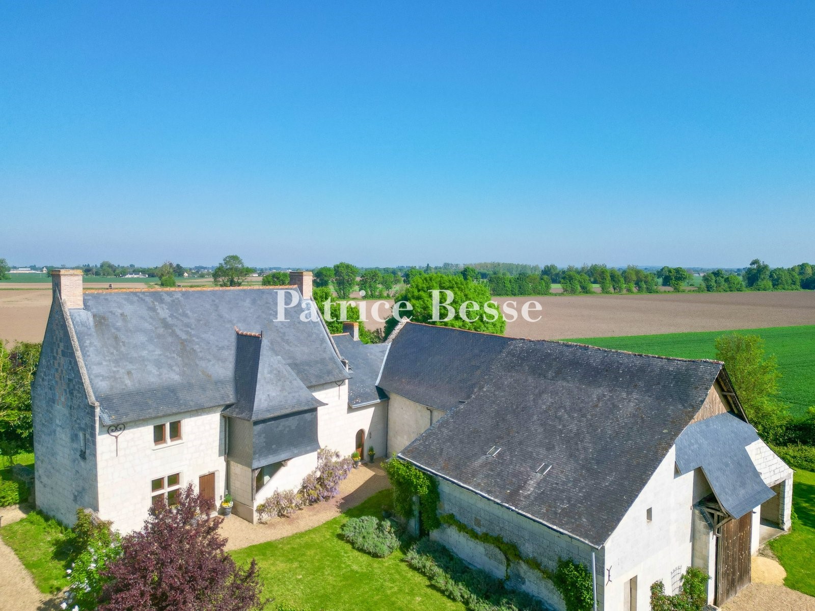 Luxury house for sale in Saumur