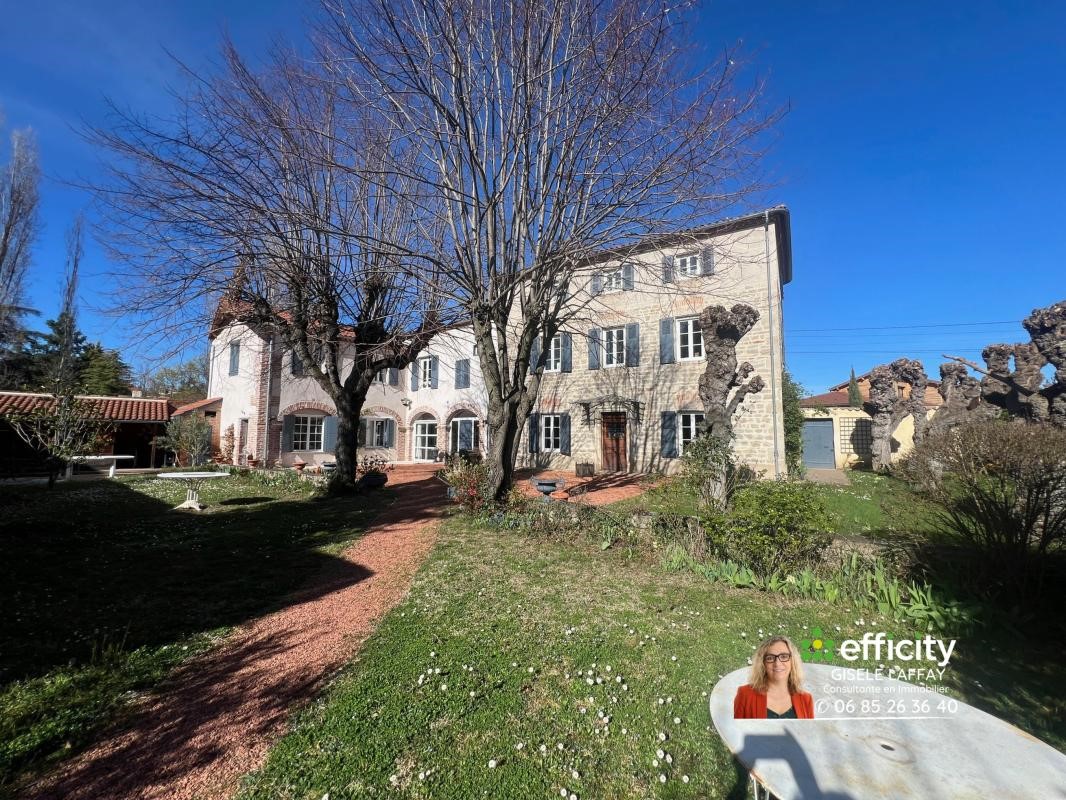 Luxury house for sale in the district Les Purelles