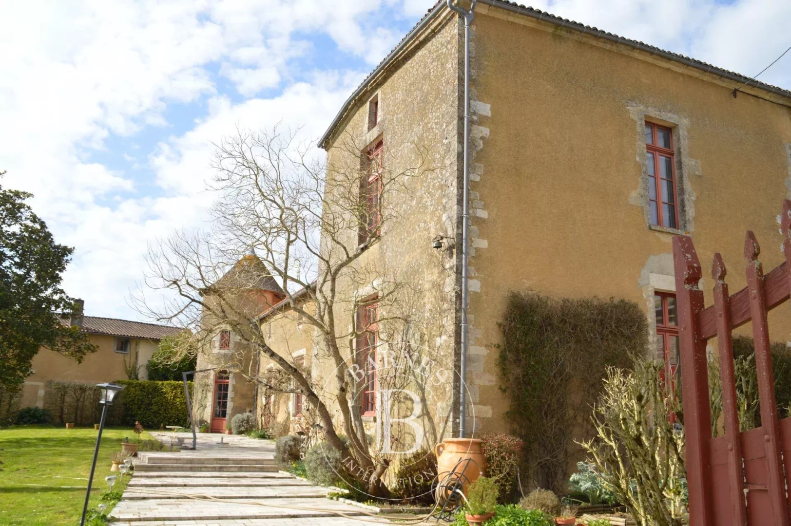 Herrenhaus zu verkaufen Coulonges-sur-l'Autize
