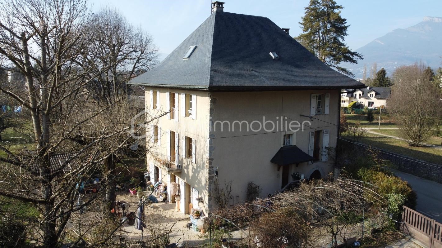 Maison ancienne à vendre à Challes-les-Eaux