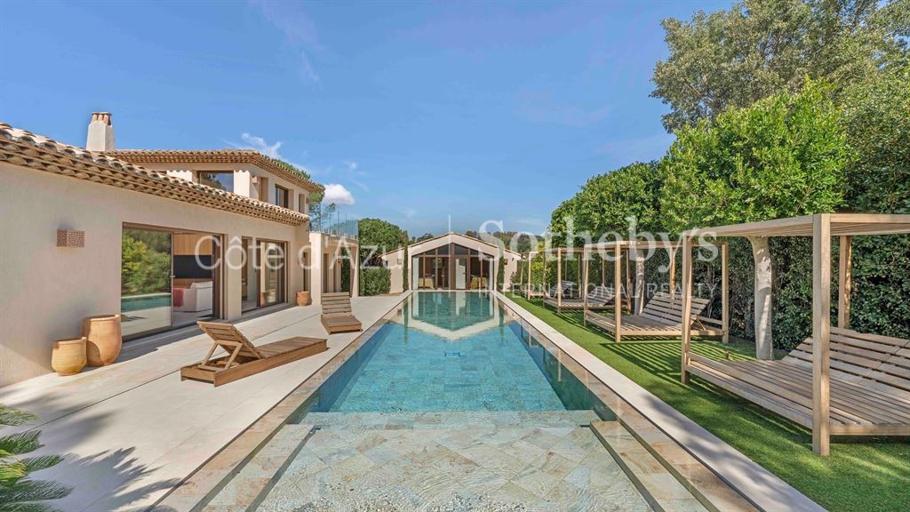 Hedendaagse woning te koop in Ramatuelle