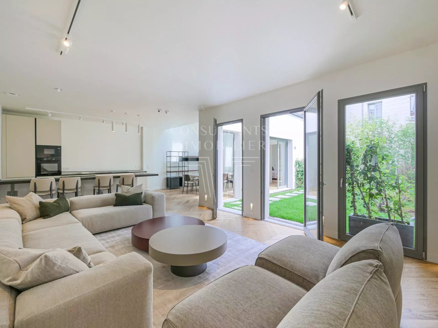 Maison de luxe à vendre dans le quartier Pernety