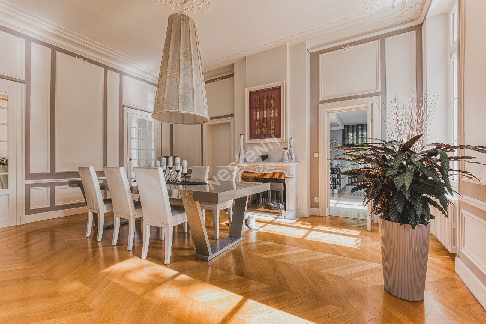 luxe huis te koop in Centre Ville-Cathédrale-Marché-Grande Île-Clos Godet